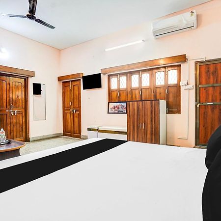 Super Hotel O Dakshin Dwar Formerly Radha Krishna Niwas Puri Eksteriør bilde