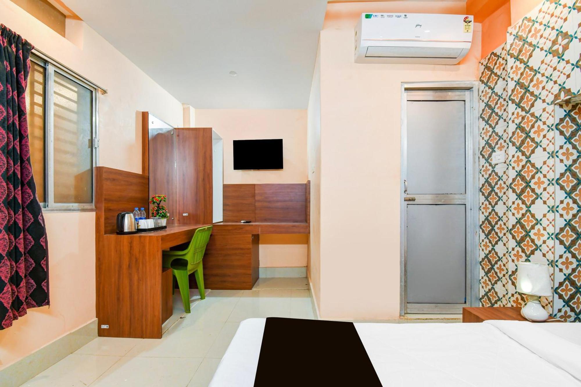 Super Hotel O Dakshin Dwar Formerly Radha Krishna Niwas Puri Eksteriør bilde