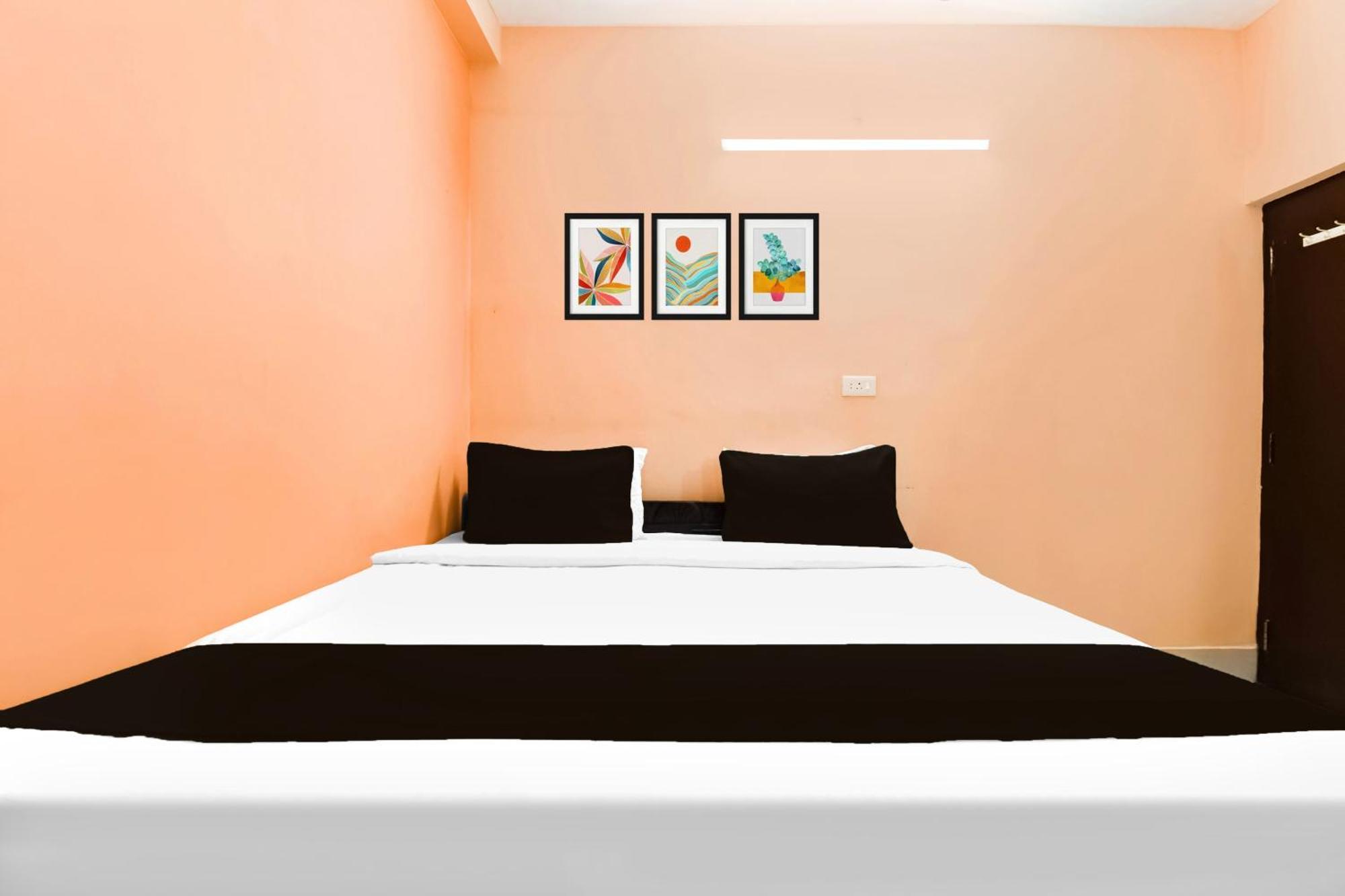 Super Hotel O Dakshin Dwar Formerly Radha Krishna Niwas Puri Eksteriør bilde