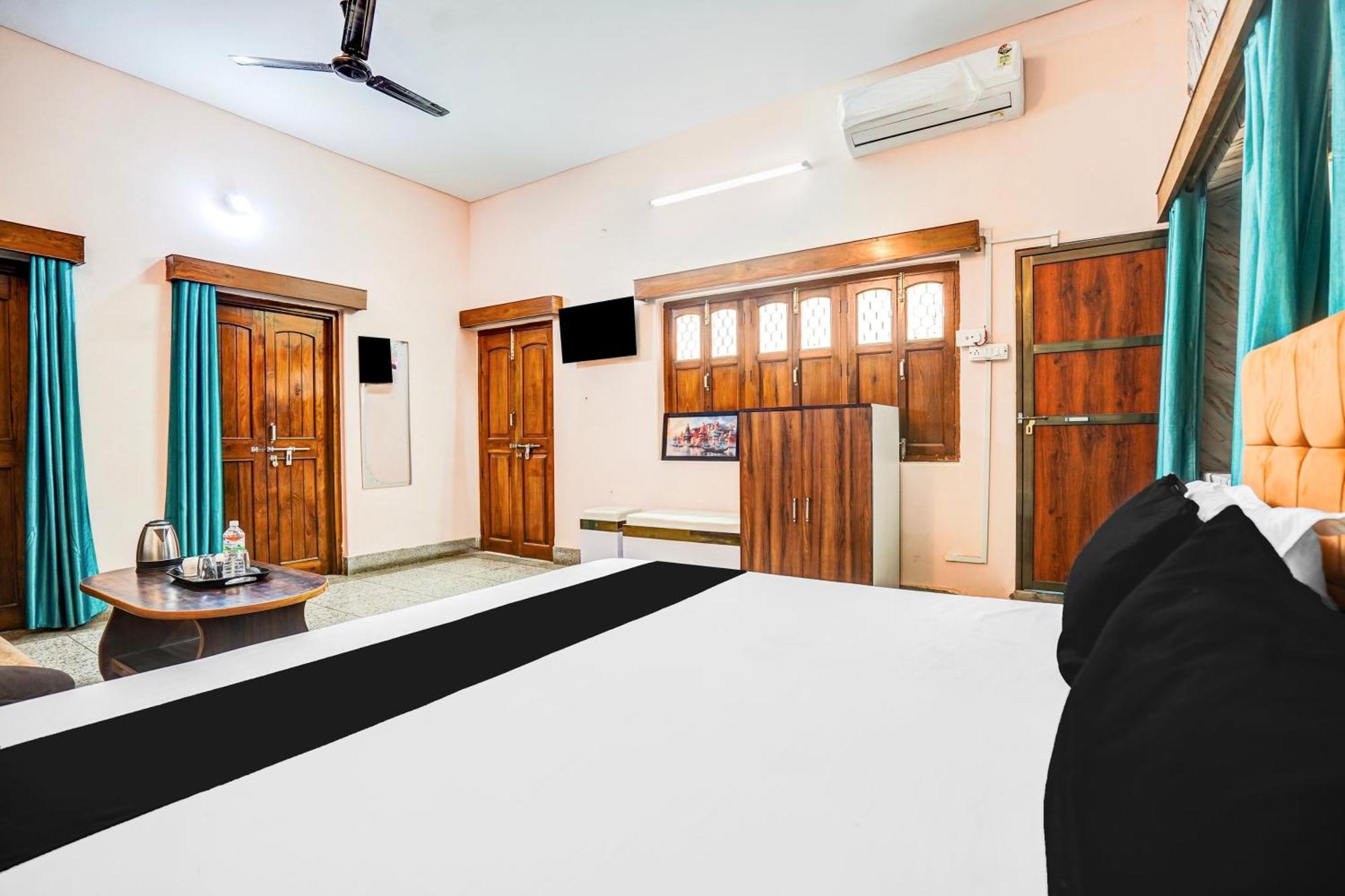 Super Hotel O Dakshin Dwar Formerly Radha Krishna Niwas Puri Eksteriør bilde