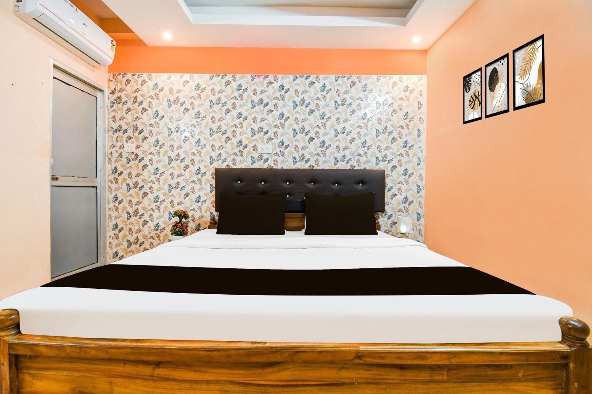 Super Hotel O Dakshin Dwar Formerly Radha Krishna Niwas Puri Eksteriør bilde